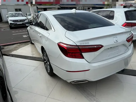 Honda Inspire