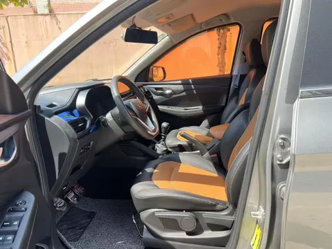 Wuling Hongguang S3