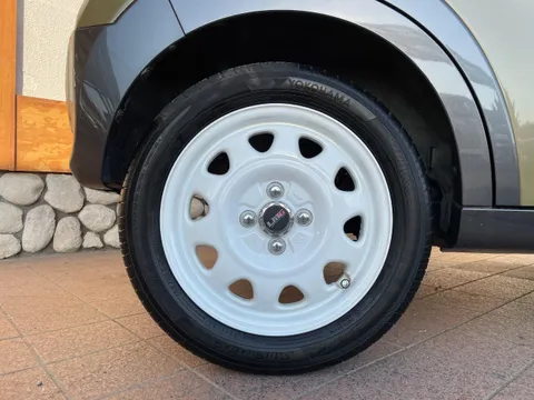 Toyota Pixis Joy