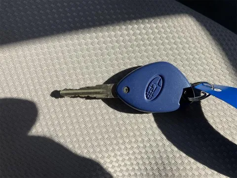 Subaru R2