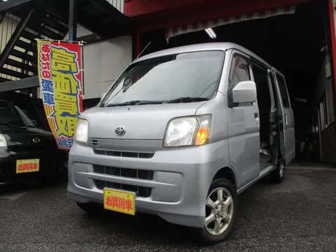 Toyota Pixis Van