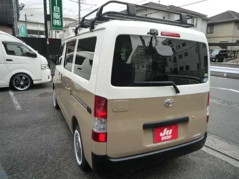 Toyota TownAce Van