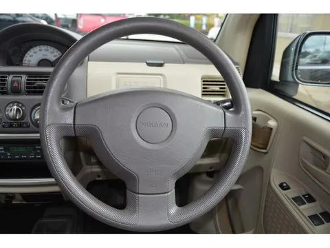 Nissan Otti