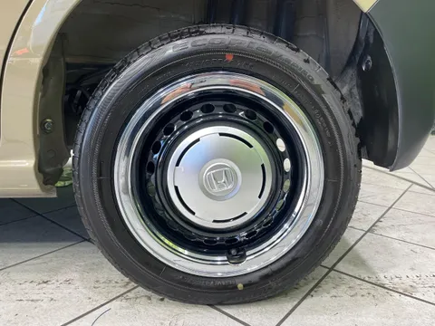 Honda N-BOX Joy
