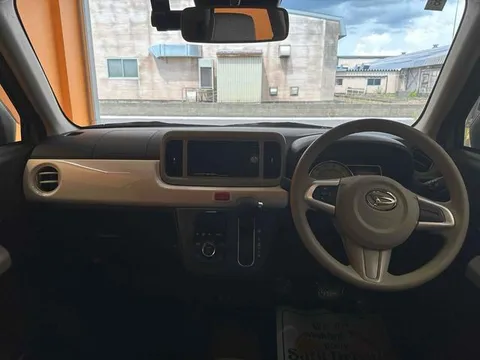 Daihatsu Mira Tocot