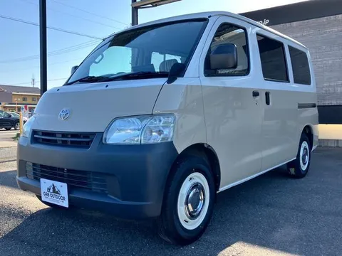 Toyota TownAce Van