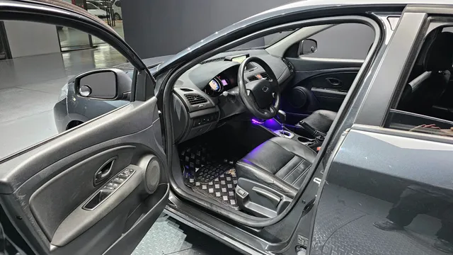 Renault SM3