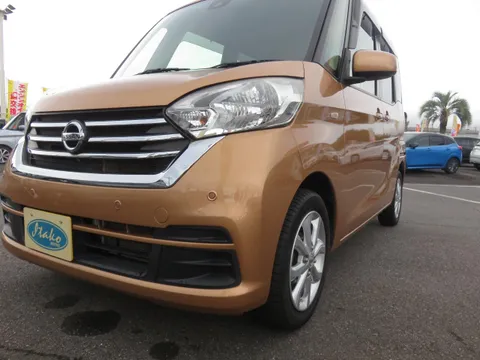 Nissan Dayz Roox