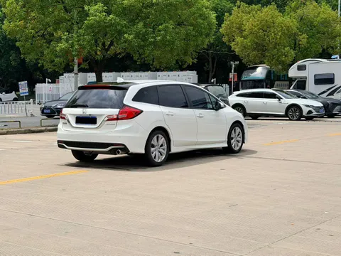 Honda Jade