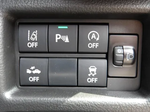 Mazda Flair Crossover
