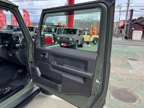 Suzuki Jimny Sierra