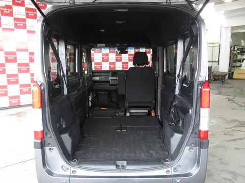 Honda N-VAN Plus Style