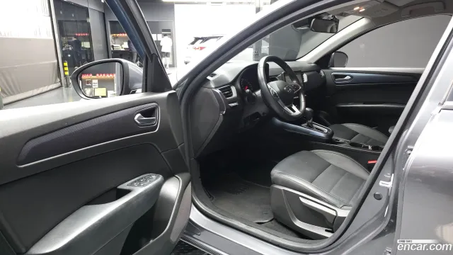 Renault XM3