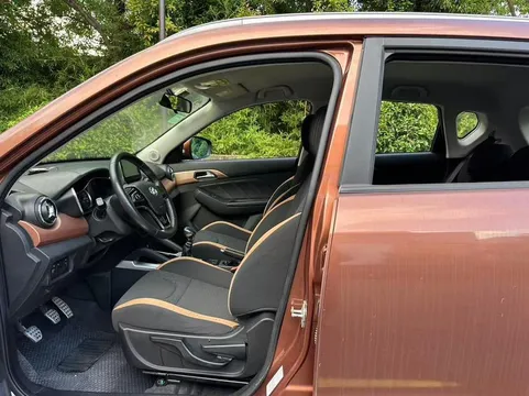BAIC Senova X35
