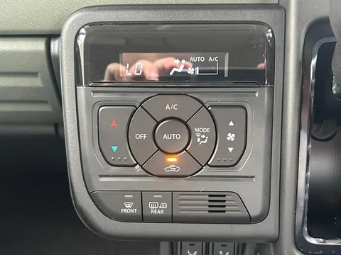 Suzuki Spacia Gear