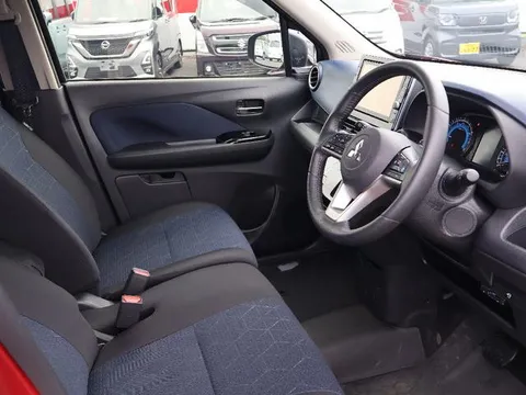 Mitsubishi eK X