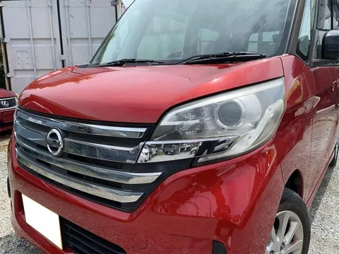 Nissan Dayz Roox