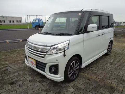 Suzuki Spacia Custom