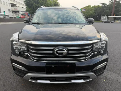 Gac GS8