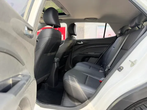 Kia KX1