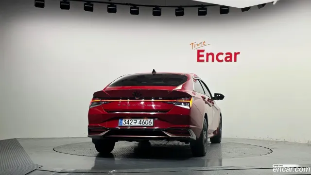 Hyundai Elantra (Avante)