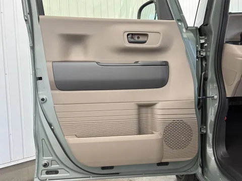 Honda N-BOX Joy