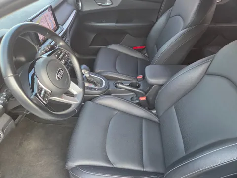 Kia Cerato (K3)