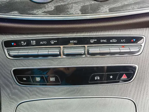 Mercedes-Benz Mercedes-Benz CLS