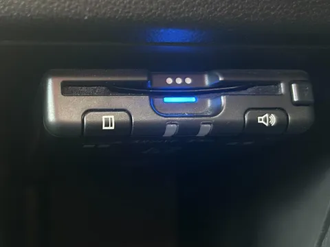 Toyota Pixis Mega