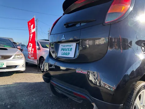 Mitsubishi I