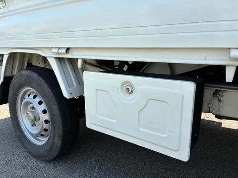Mitsubishi Minicab Truck