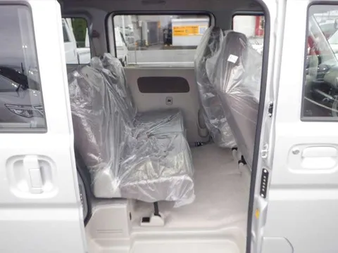 Nissan Clipper