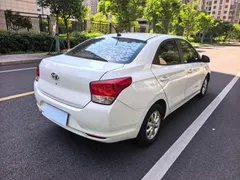 Hyundai Reina