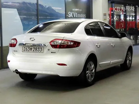 Renault SM3