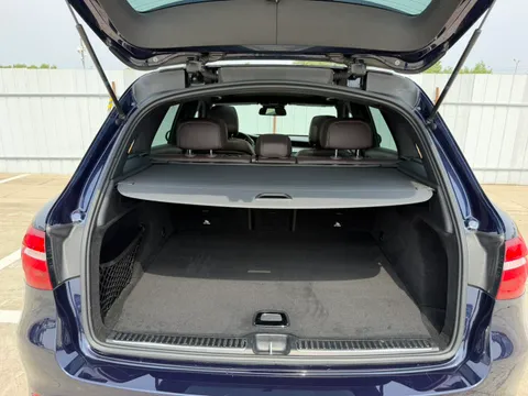 Mercedes-Benz Mercedes-Benz GLC
