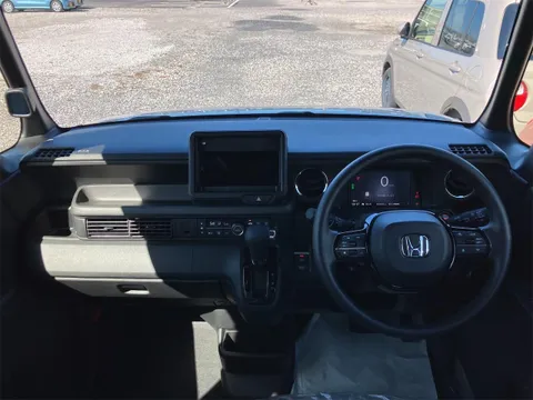 Honda N-BOX Custom