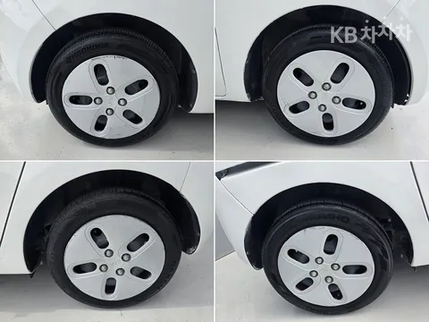 Kia Deluxe