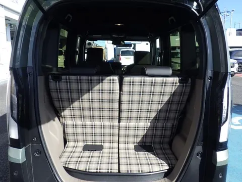 Honda N-BOX Joy
