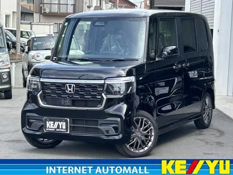 Honda N-BOX Custom