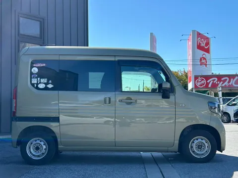 Honda N-VAN Plus Style
