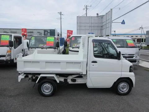 Mitsubishi Minicab Truck