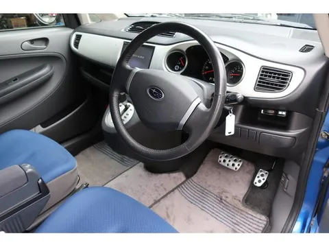 Subaru R2
