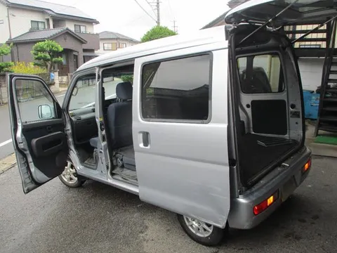 Toyota Pixis Van