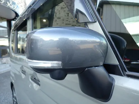 Suzuki Spacia Gear