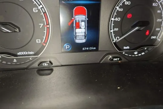 Geely Binray