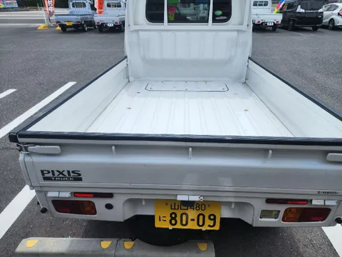 Toyota Pixis Truck