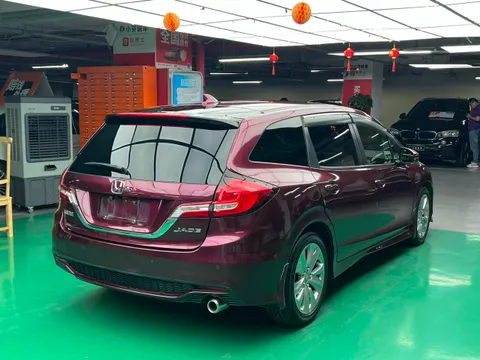 Honda Jade