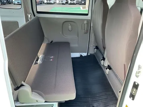 Nissan Clipper