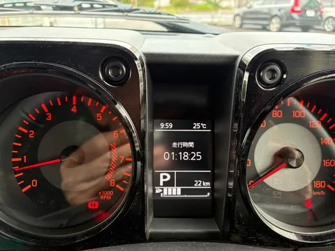 Suzuki Jimny Nomade