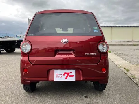 Daihatsu Mira Tocot